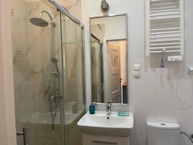 ***  كراكوفيا Angel House Aparthotel بولندا