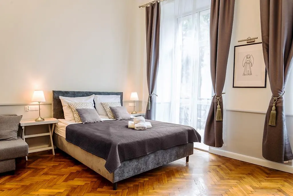 Angel House Aparthotel Cracovia