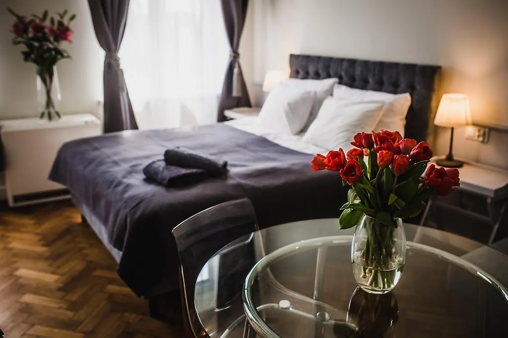Angel House Aparthotel Krakow Polonya