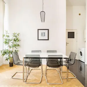  Apartment Main Market Square 21a Lux