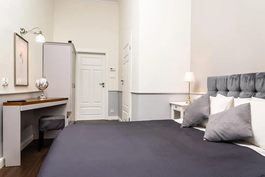 ***  קרקוב Angel House Aparthotel פולין